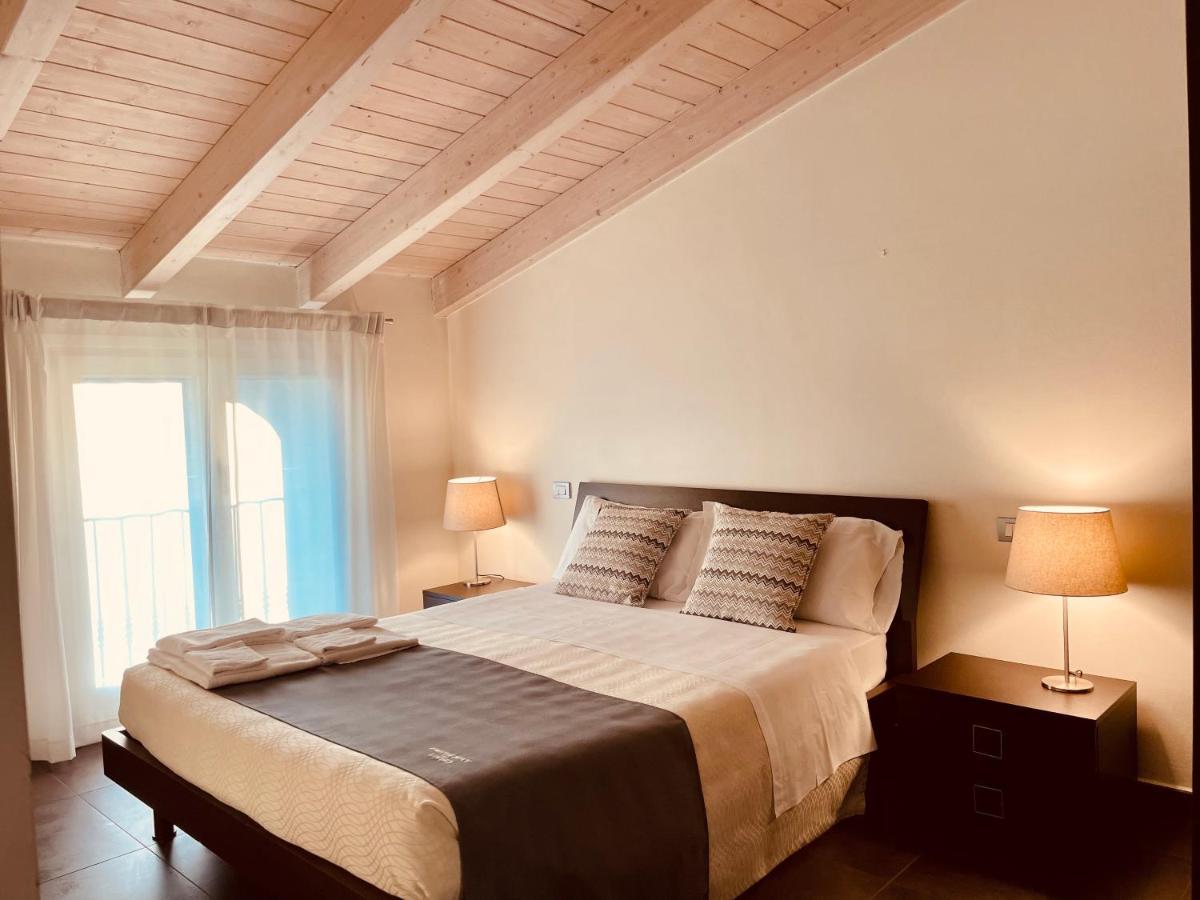 Residence Del Lago Desenzano del Garda Dış mekan fotoğraf