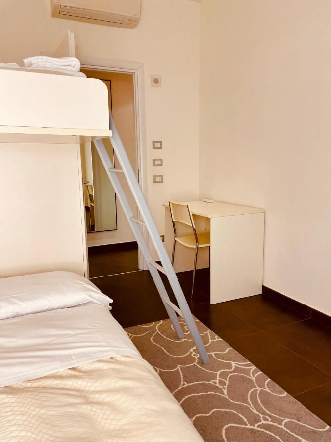 Residence Del Lago Desenzano del Garda Dış mekan fotoğraf