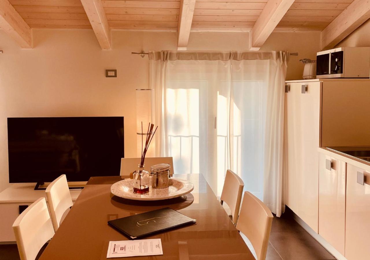 Residence Del Lago Desenzano del Garda Dış mekan fotoğraf